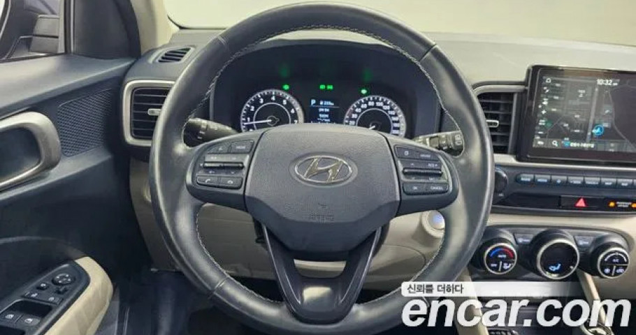 Hyundai Venue 