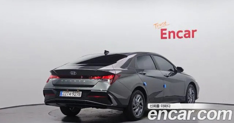 Hyundai Avante (Elantra) 