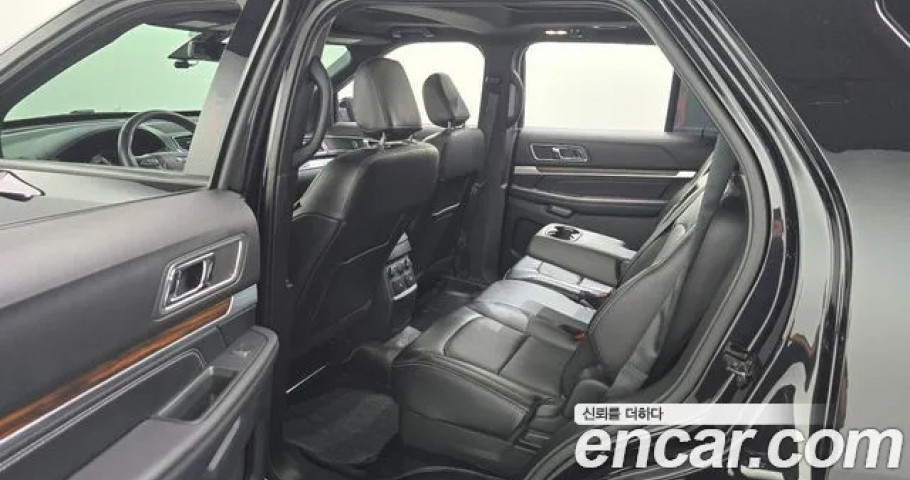 Ford Explorer 