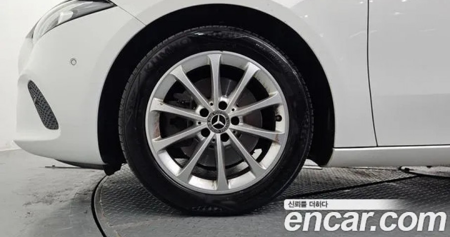 Mercedes-Benz A-Class 