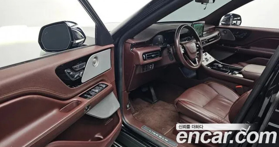 Lincoln Aviator 
