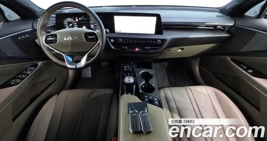Kia K8 