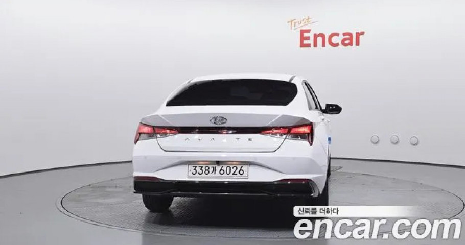 Hyundai Avante (Elantra) 
