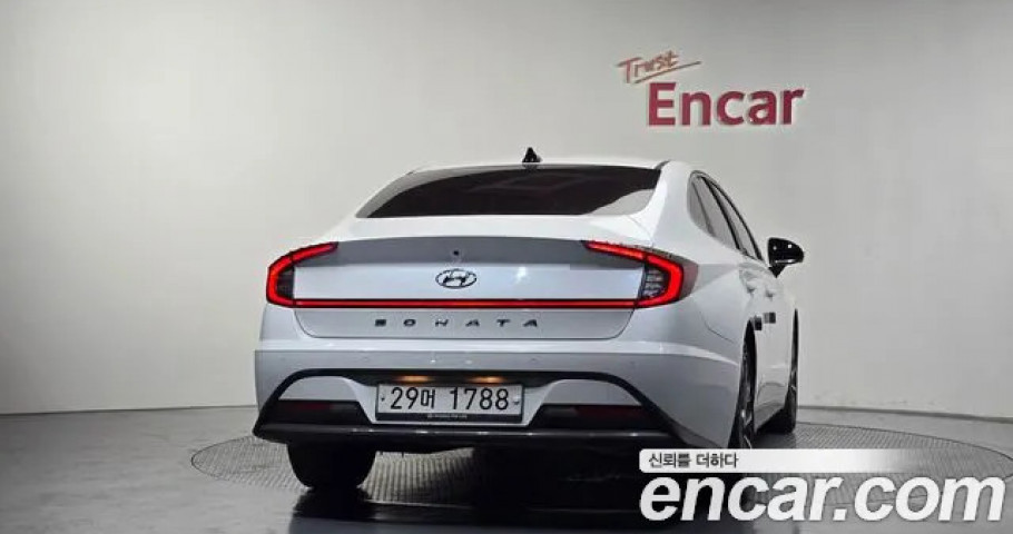 Hyundai Sonata 