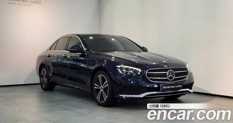 Mercedes-Benz E-Class 