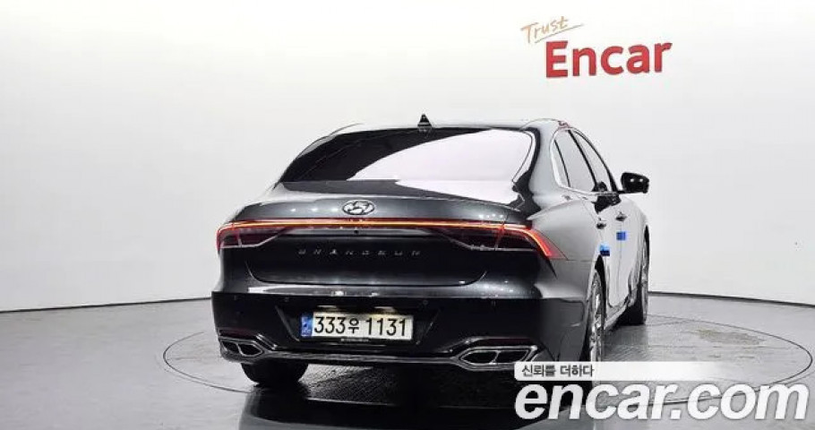 Hyundai Grandeur 