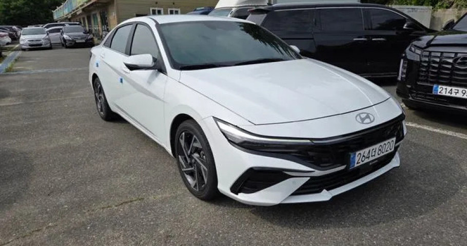 Hyundai Avante (Elantra) 