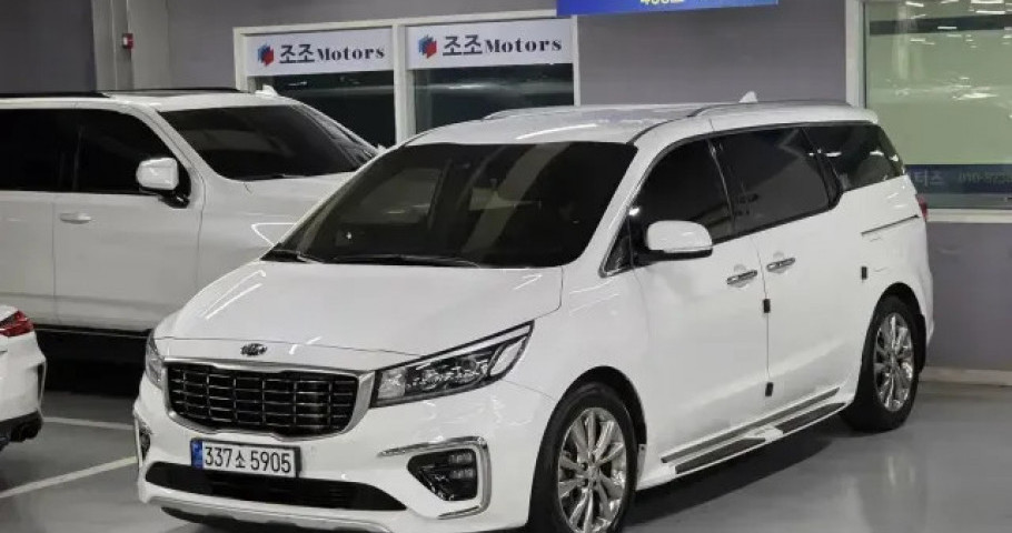 Kia Carnival 