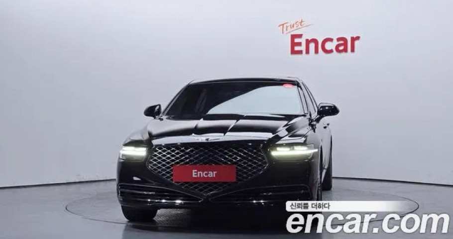 Genesis G90 