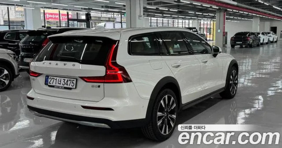 Volvo V60 