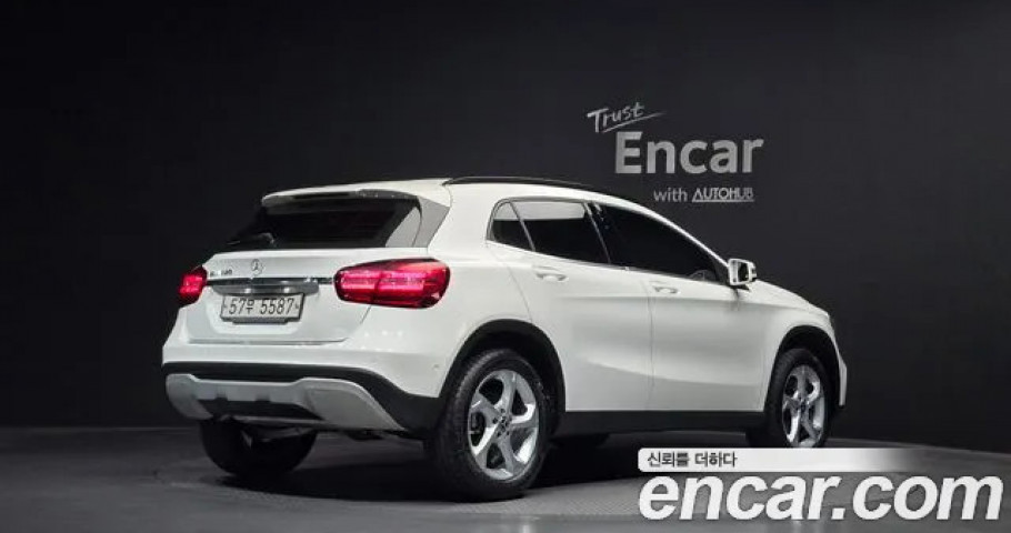 Mercedes-Benz Gla-Class 
