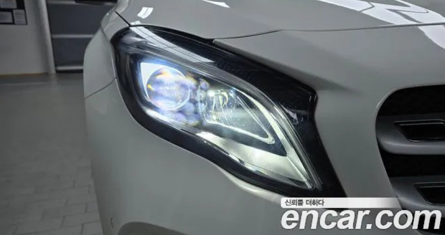Mercedes-Benz Gla-Class 