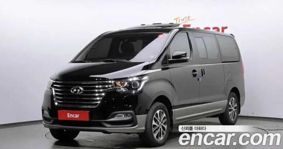 Hyundai Starex 