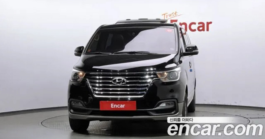 Hyundai Starex 
