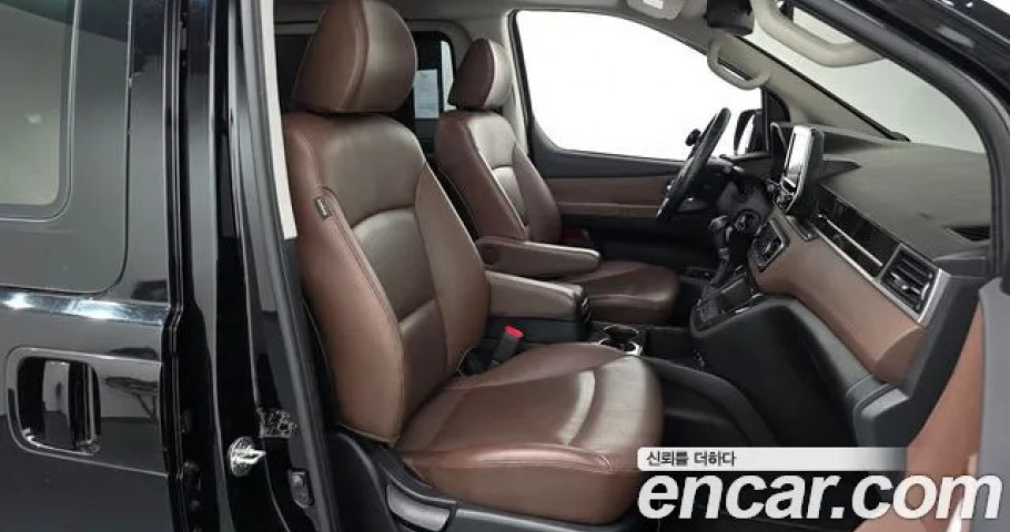 Hyundai Starex 