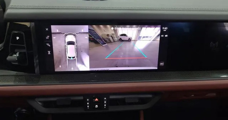 Porsche Cayenne 