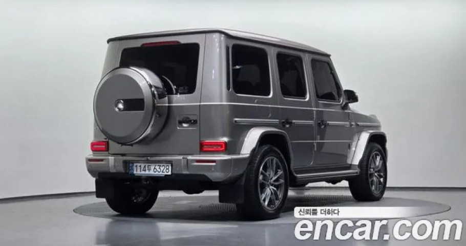 Mercedes-Benz G-Class 