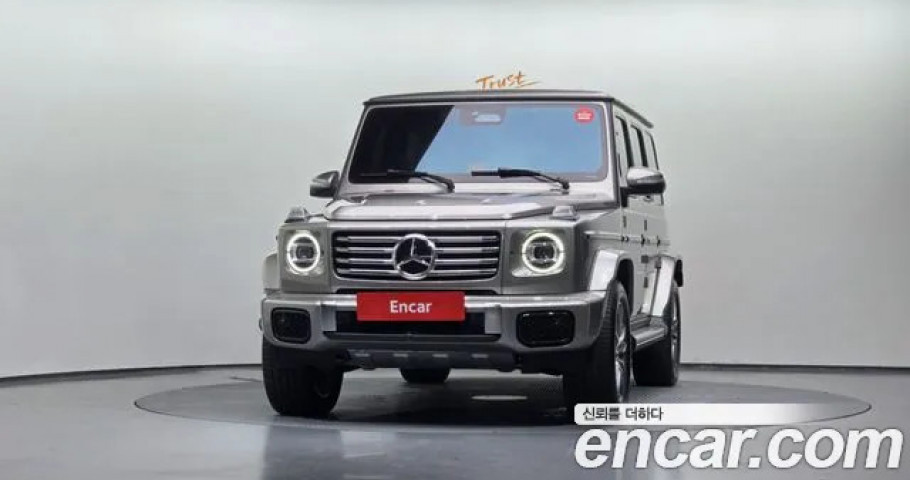 Mercedes-Benz G-Class 