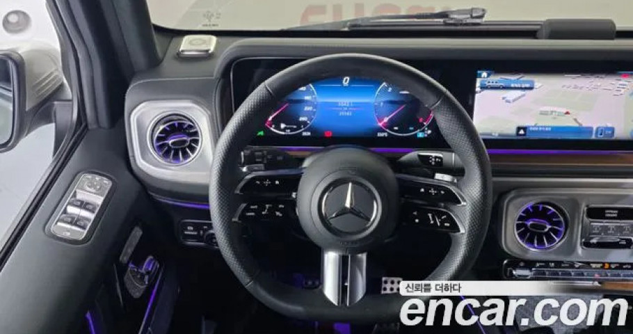 Mercedes-Benz G-Class 