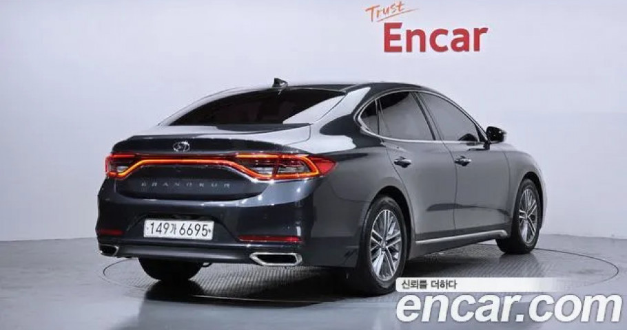 Hyundai Grandeur 