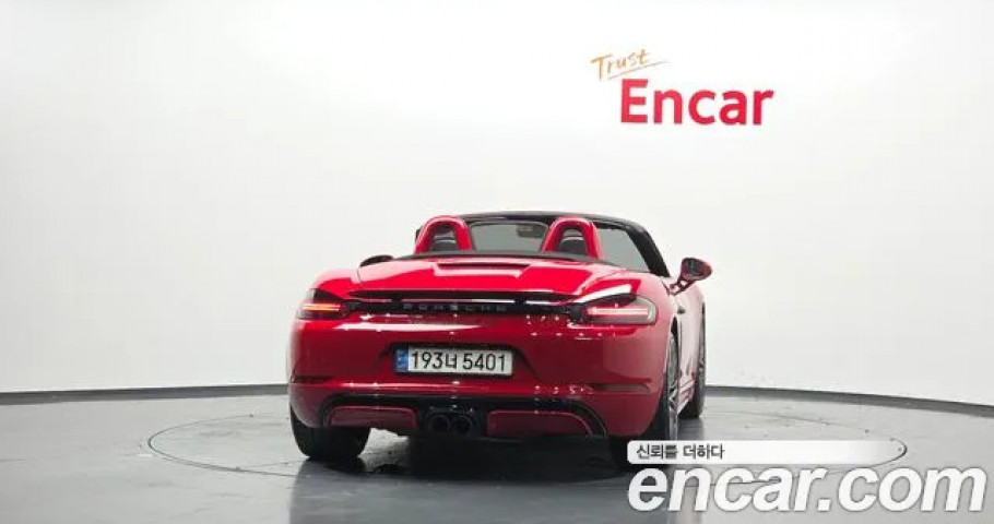 Porsche 718 