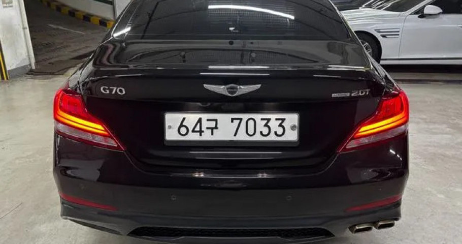 Genesis G70 