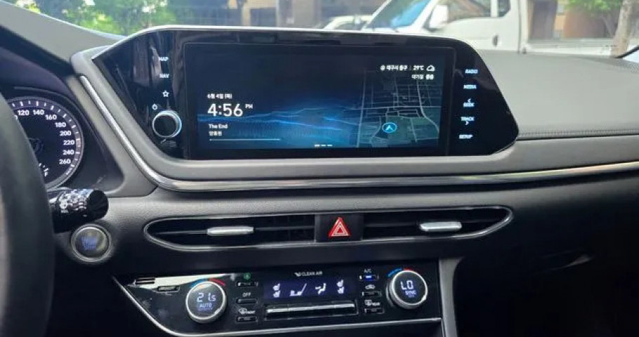 Hyundai Sonata 
