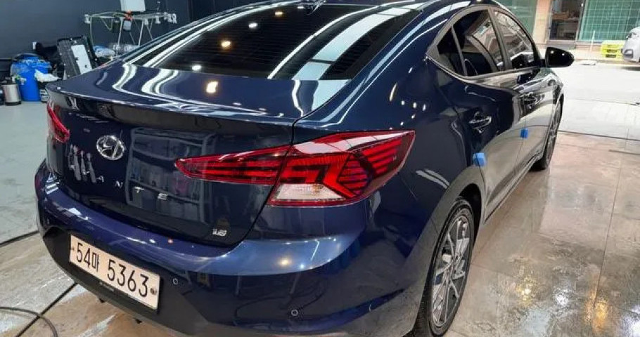 Hyundai Avante (Elantra) 