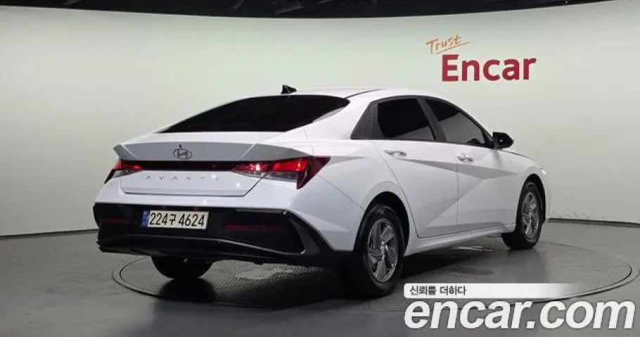 Hyundai Avante (Elantra) 