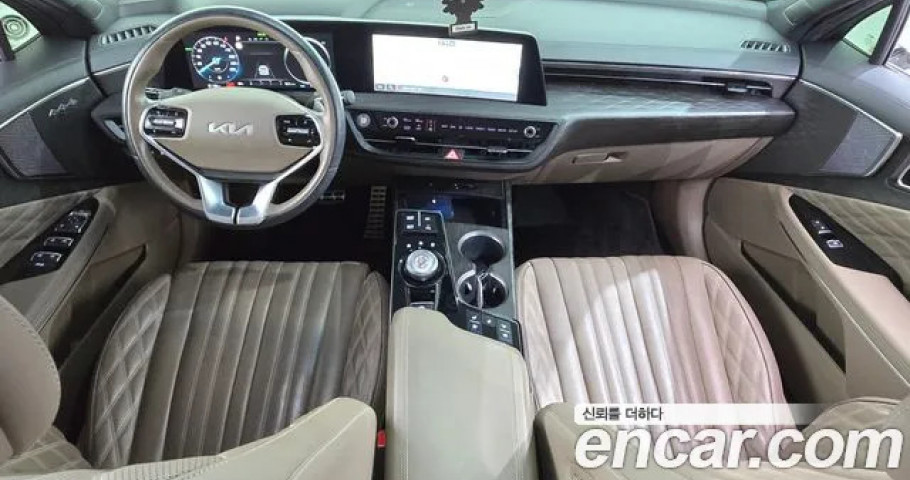 Kia K8 