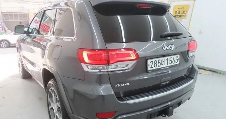 Jeep Cherokee 