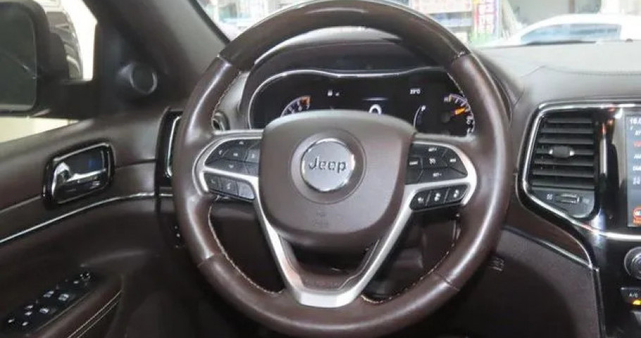Jeep Cherokee 