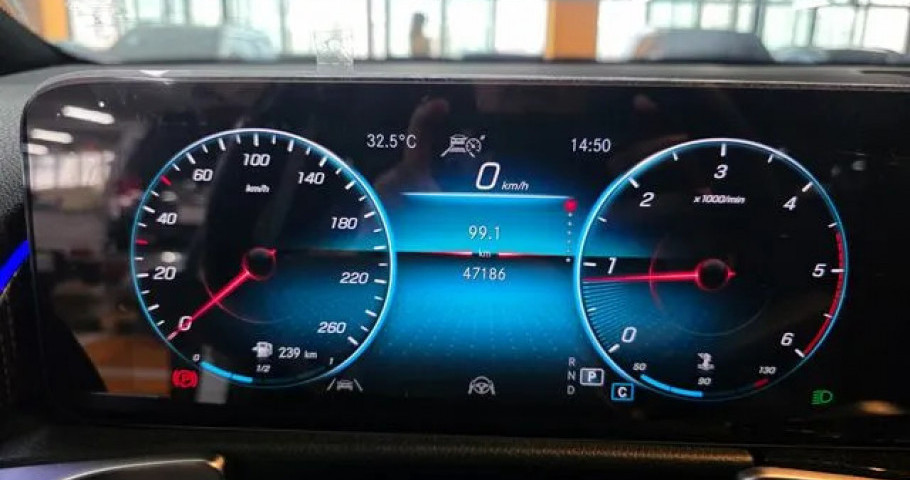 Mercedes-Benz Glb-Class 