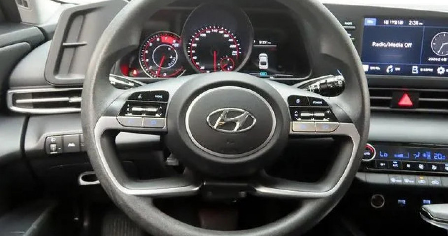 Hyundai Avante (Elantra) 
