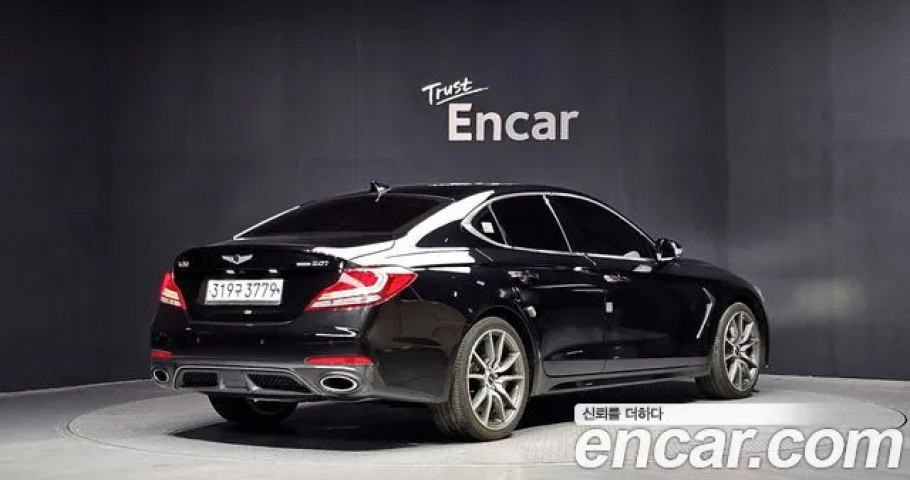 Genesis G70 