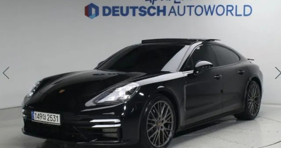 Porsche Panamera 