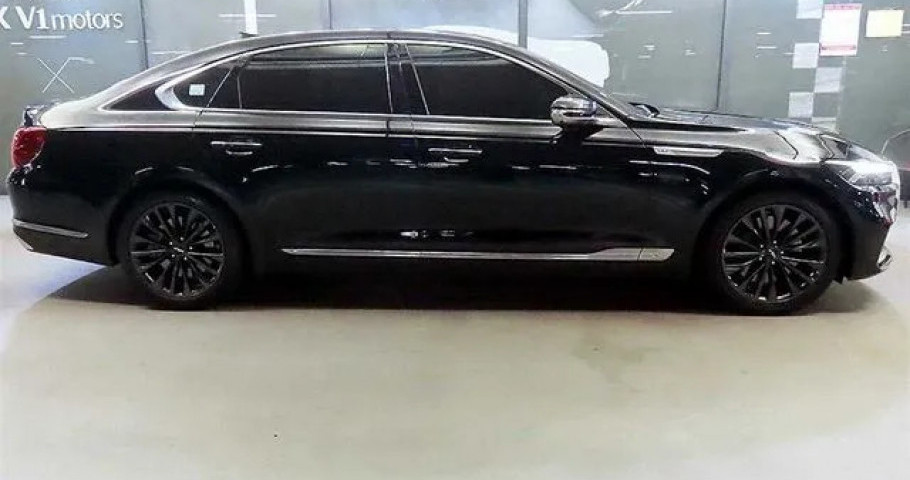 Kia K9 