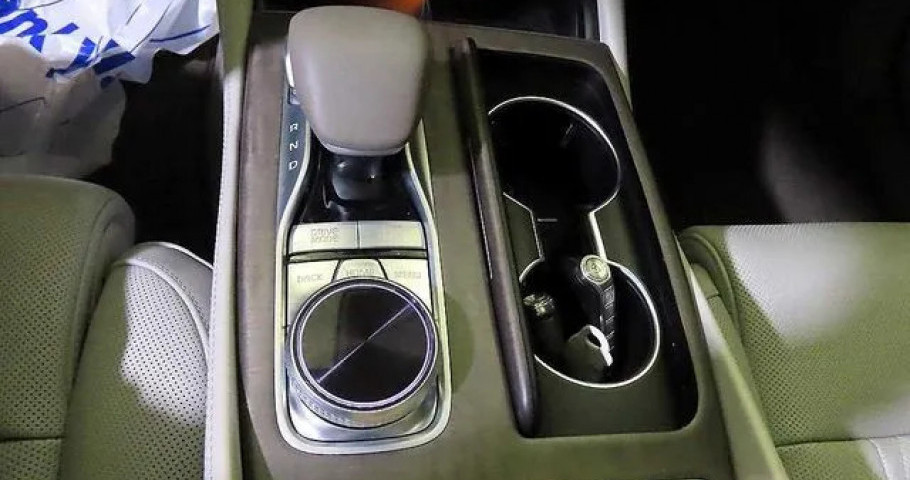 Kia K9 