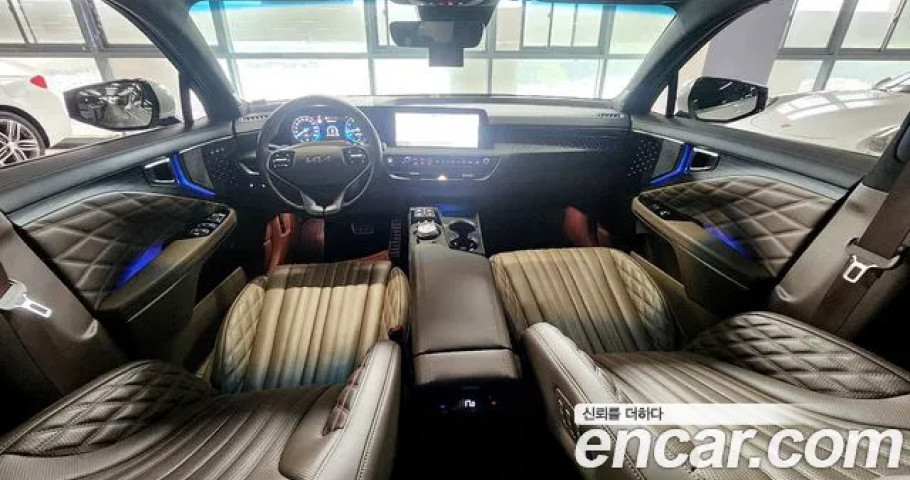 Kia K8 