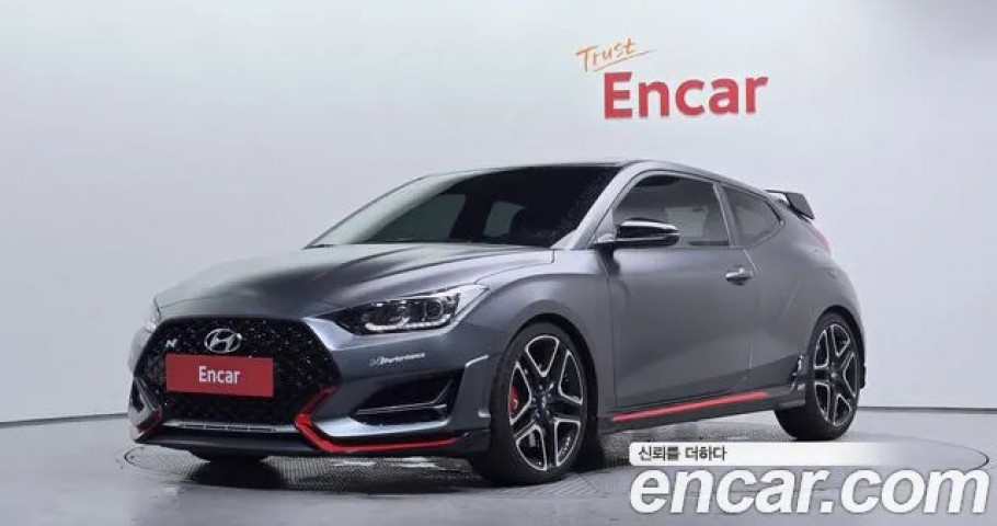 Hyundai Veloster 