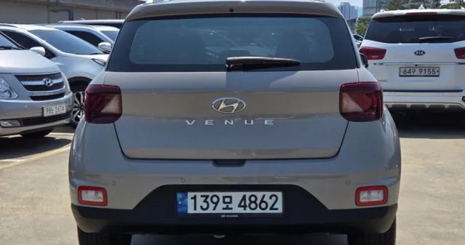 Hyundai Venue 
