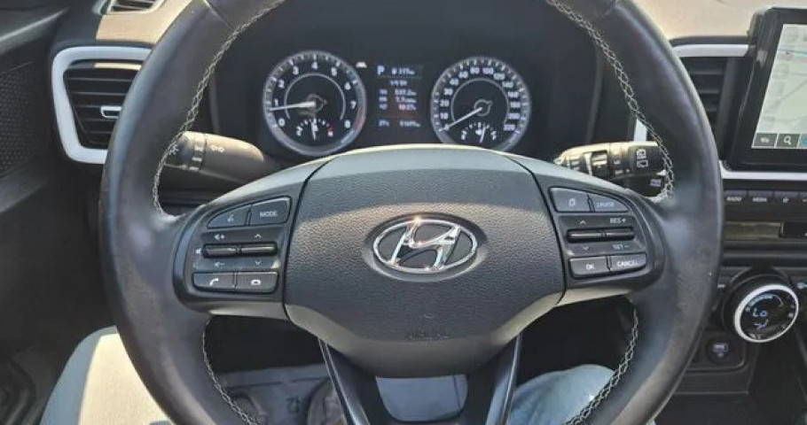 Hyundai Venue 