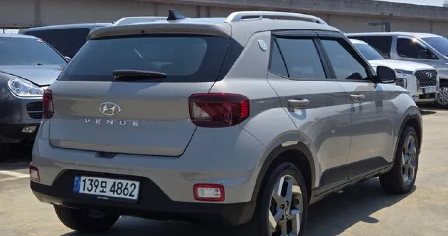Hyundai Venue 