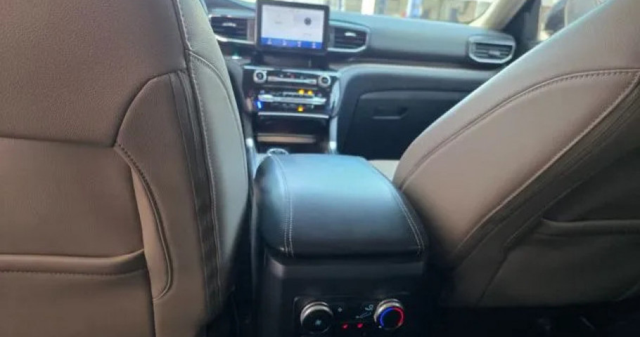 Ford Explorer 