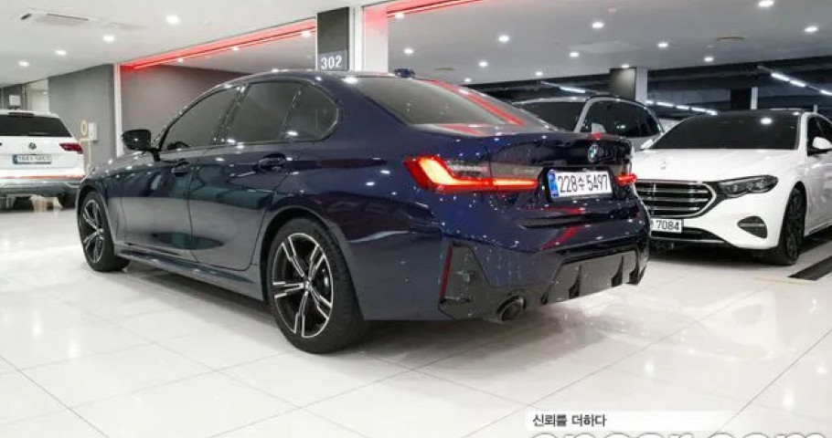 Bmw 3-Series 