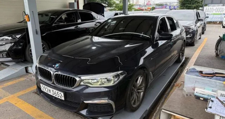 Bmw 5-Series 