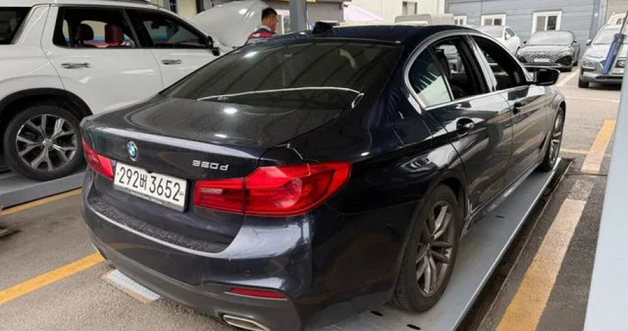 Bmw 5-Series 