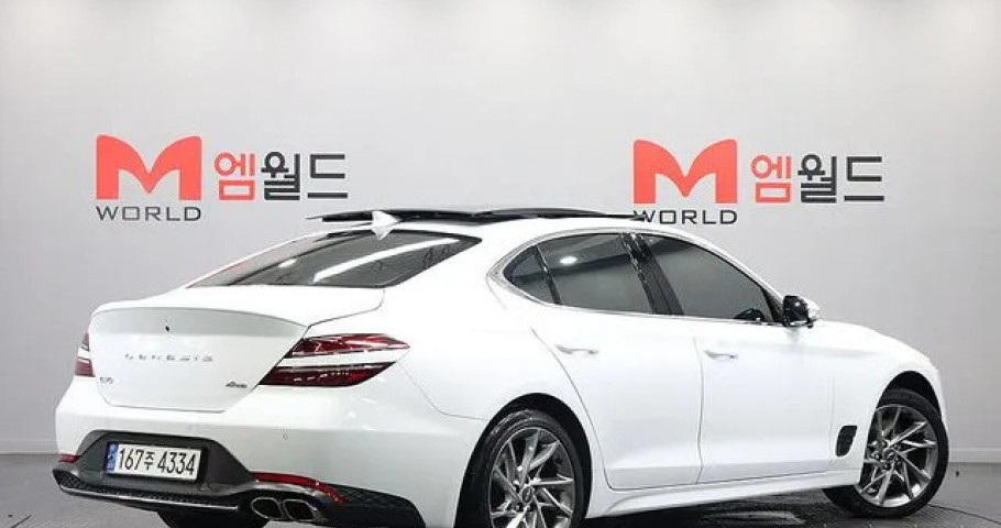 Genesis G70 