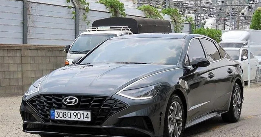 Hyundai Sonata 