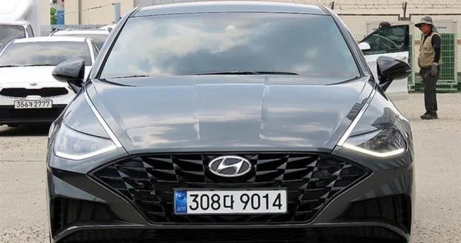 Hyundai Sonata 